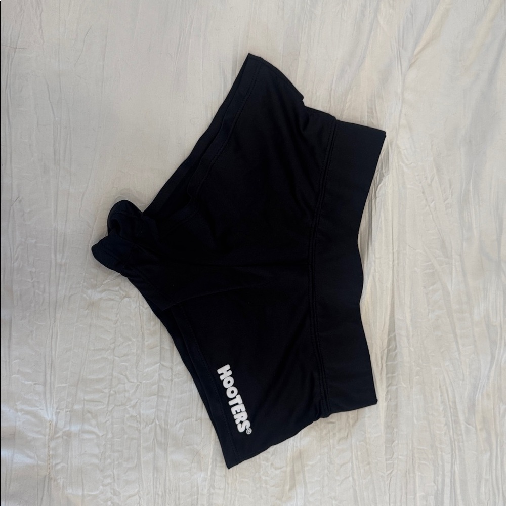 Hooters Black shorts